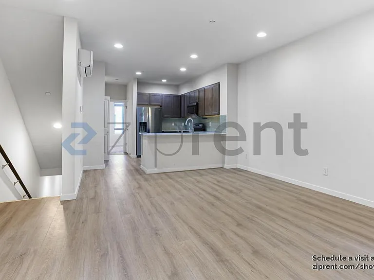 13117 3rd Ave SE #B3 — Photo 5