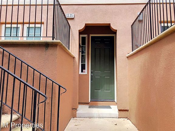 3rd image of 1335 Isabelle Cir