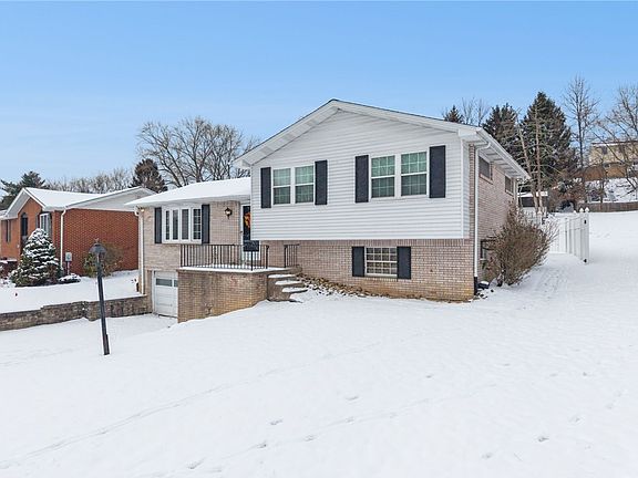 2nd image of 1718 Diane Merle Dr