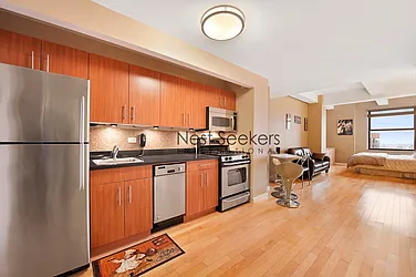 Rented by Nest Seekers International