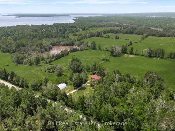 108 Tates Bay Rd, Trent Lakes, ON K0M 1A0
