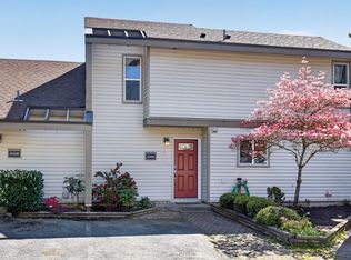 6109 Greenside Dr W, Surrey, BC V3S5M8