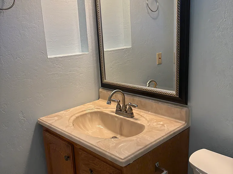 102 W Loma Vista Dr #102 — Photo 17