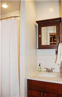 Sold by Dwelling NYC | media 24