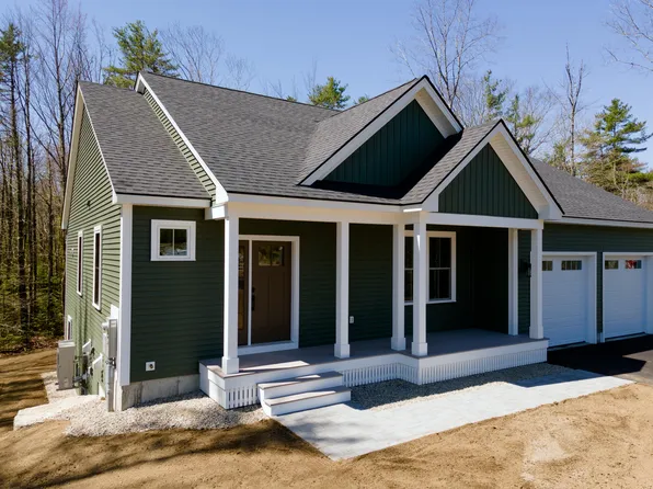 8 Lessard Circle, Arundel, ME 04046