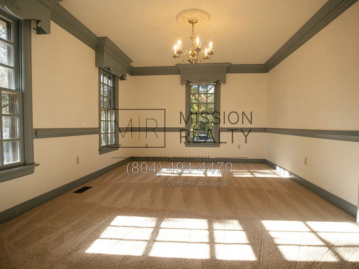 3 bed, 3.0 bath, 2100 sqft, $2,950 — Photo 3