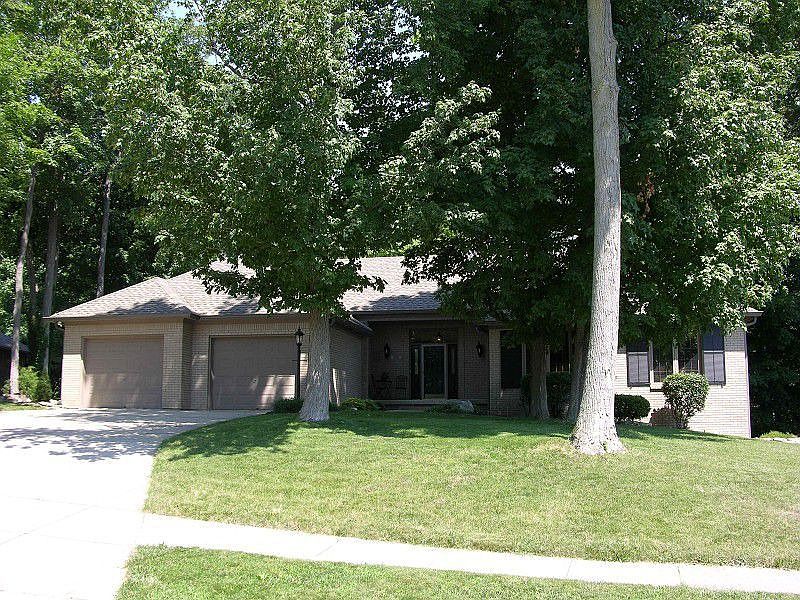 1st image of 6511 Mossy Rock Ln