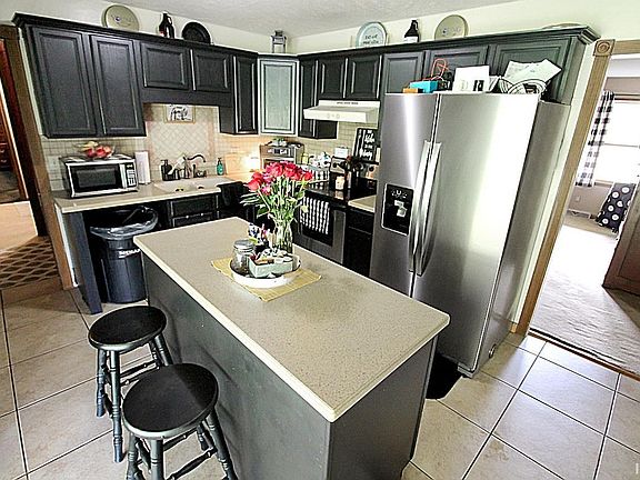 5th image of 2588 E Brentwood Dr