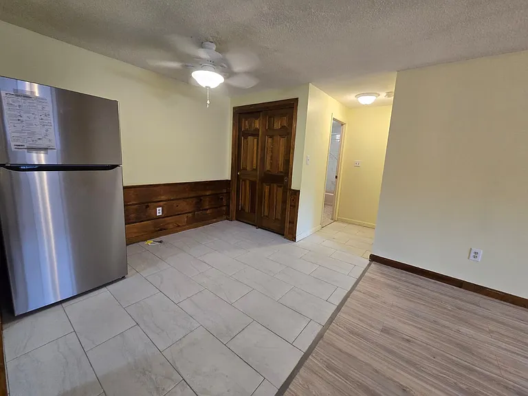 341 Pawtucket Blvd #5 — Photo 6