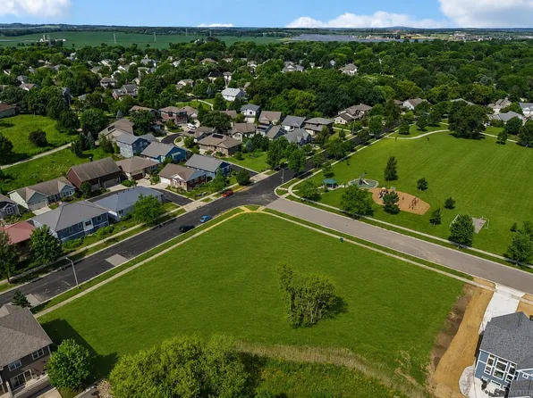 2590 Targhee St, Madison, WI 53711