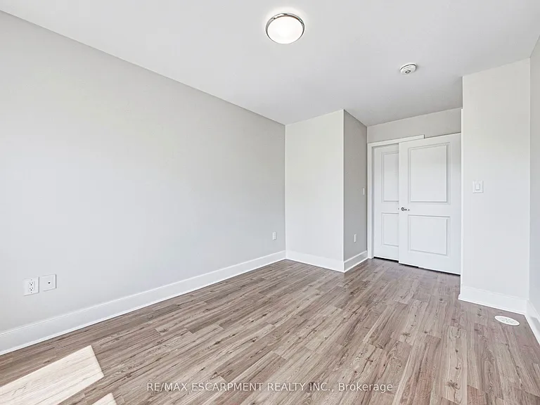2061 Prospect St #214 — Photo 21