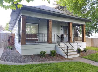 128 S College St, Tekoa, WA 99033