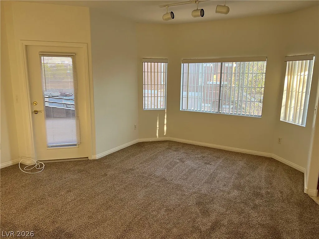 2 bed, 2.0 bath, 1253 sqft, $1,500 — Photo 3