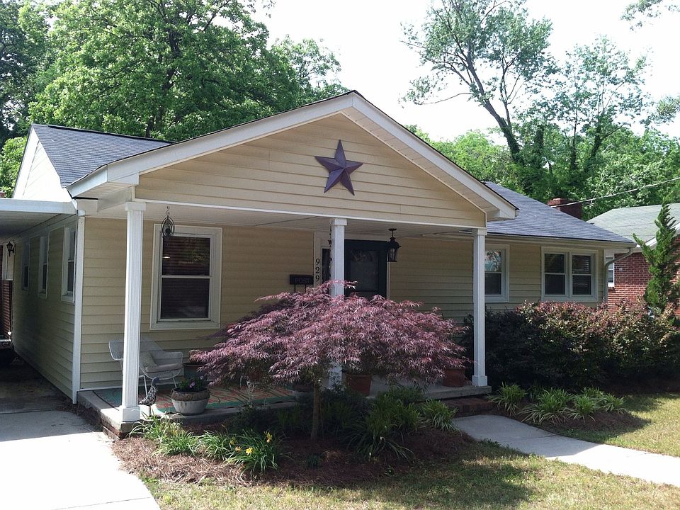2nd image of 929 Brookside Dr