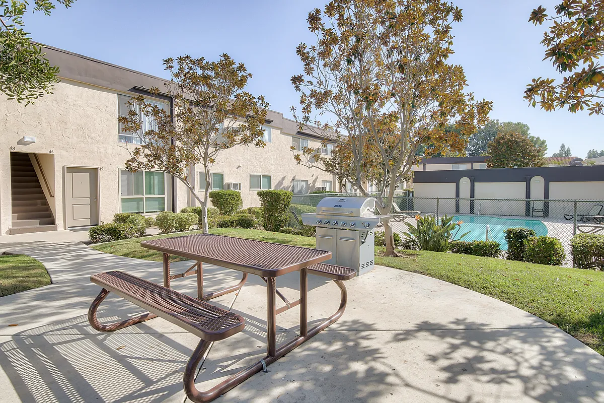 Building Photo - Bonita Terrace