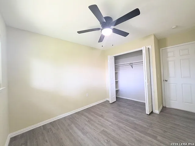 5931 Autumn Lk — Photo 11
