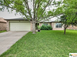 301 Kyanite Ln, Jarrell, TX 76537