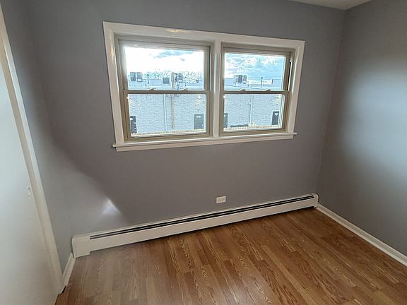Bedroom #1