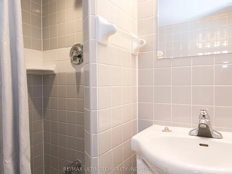 7 Joanith Dr — Photo 9