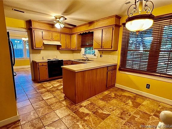 4th image of 3525 Timberneck Dr