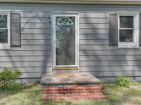 5th image of 122 Longhill Rd