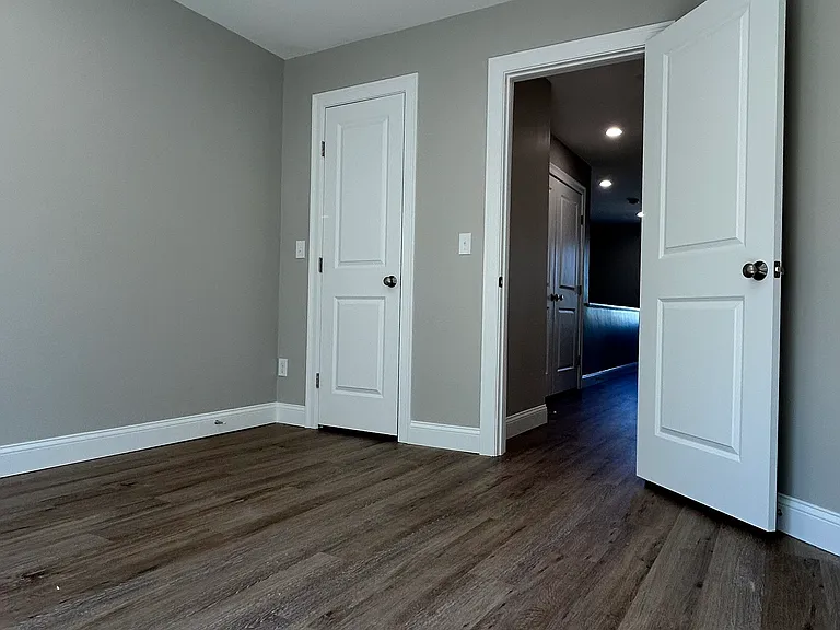 Brand New Luxury Townhomes | 3 BR | 2.5 BA | Garage | Private Patio | Near Exit 7 & Freetown Line — Photo 34