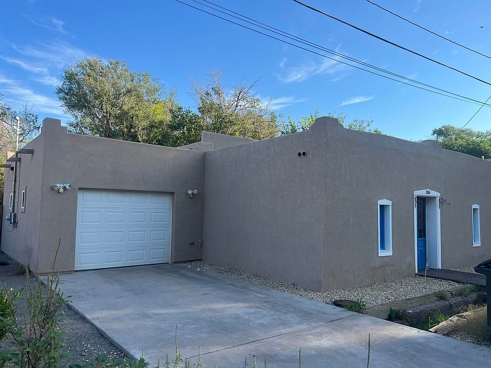 1st image of 306 Durazno St
