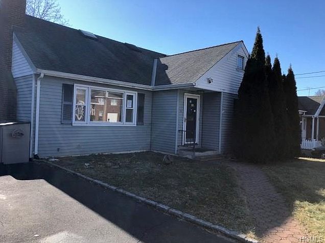 1st image of 16 Quintard Dr