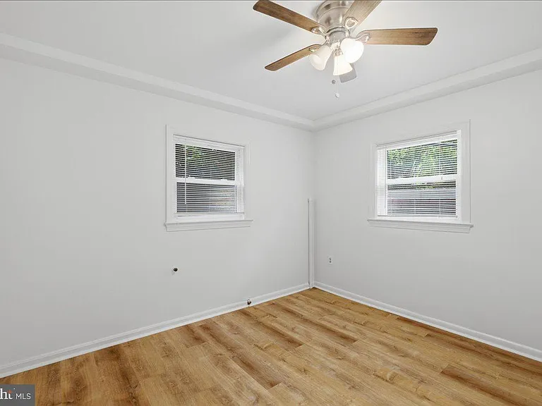 130 S 29th St #5 — Photo 9