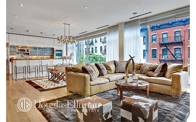 Sold by Douglas Elliman | media 16