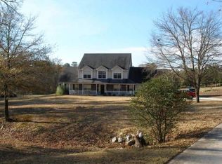 5378 Kent Rock Rd, Loganville, GA 30052