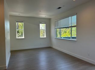 2081 Dennis Ln, Santa Rosa, CA 95403