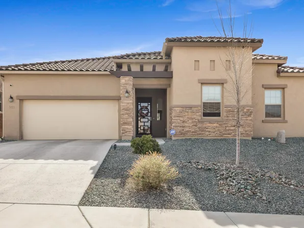 143 Suez Rd NE, Rio Rancho, NM 87124