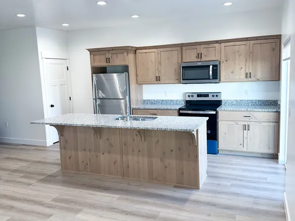 240 S 100 E, Delta, UT 84624