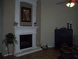 3rd image of 624 Twin Hills Ln