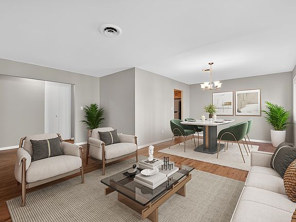 3rd image of 86 W 33rd St APT 211
