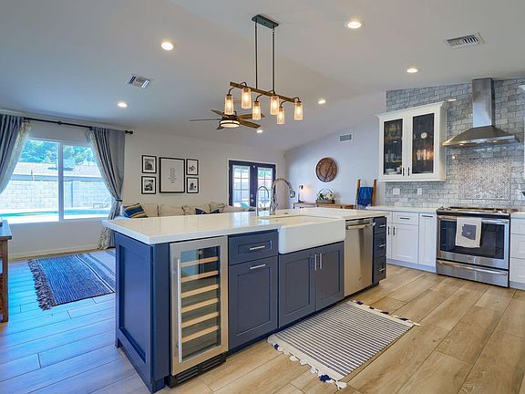 3rd image of 6818 E Paradise Ln