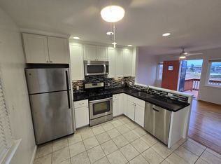 875 Laurel Ave, Belmont, CA 94002