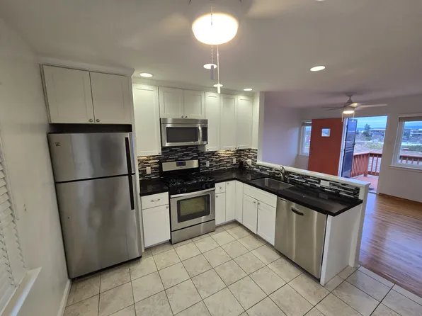 875 Laurel Ave, Belmont, CA 94002