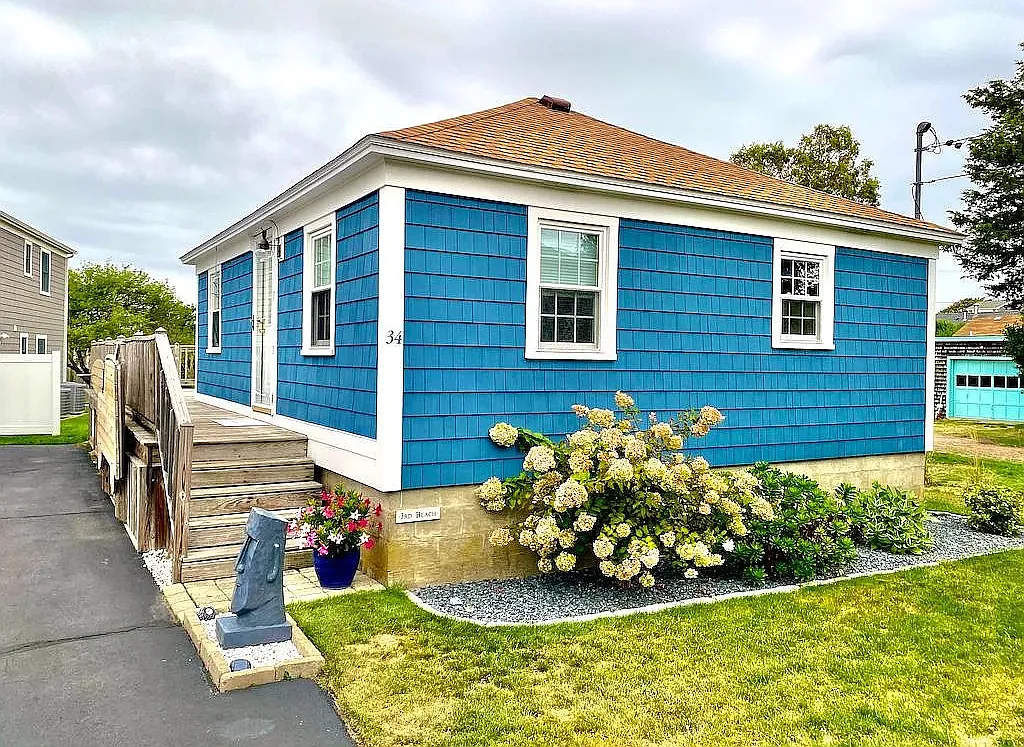 34 Ellery Ave — Photo 2