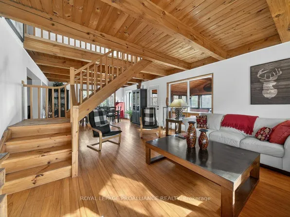 1205 Head Rd, North Frontenac, ON K0H 1K0