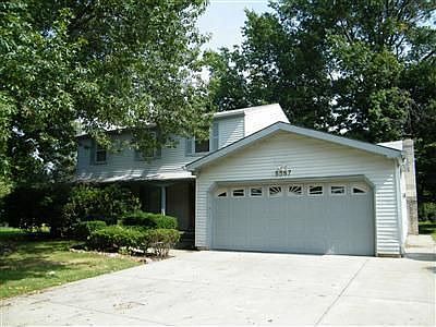 1st image of 5587 Lansbury Ln