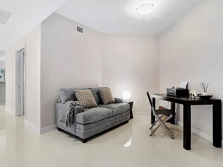 2831 N Ocean Blvd #801N — Photo 13