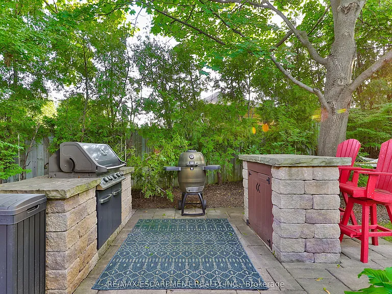 3555 Kingbird Ct — Photo 41