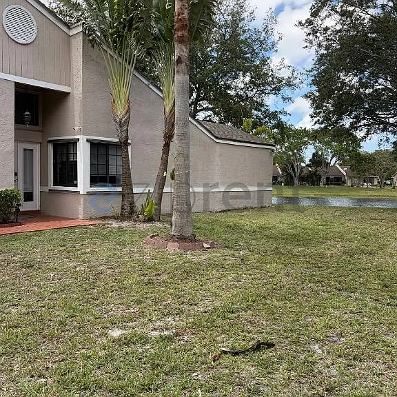 5140 NW 11th Dr — Photo 2