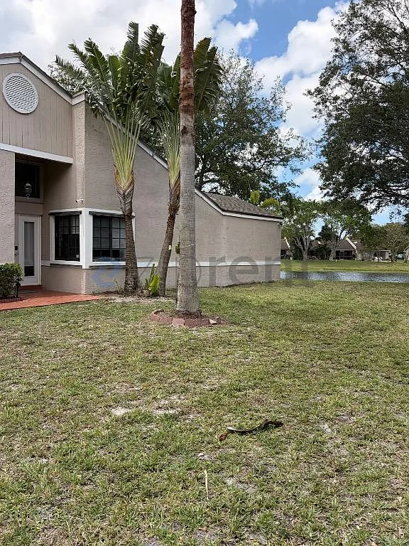 Building Photo - 5140 NW 11th Dr