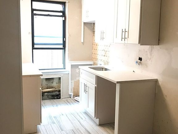 2nd image of 3220 Netherland Ave APT 3A