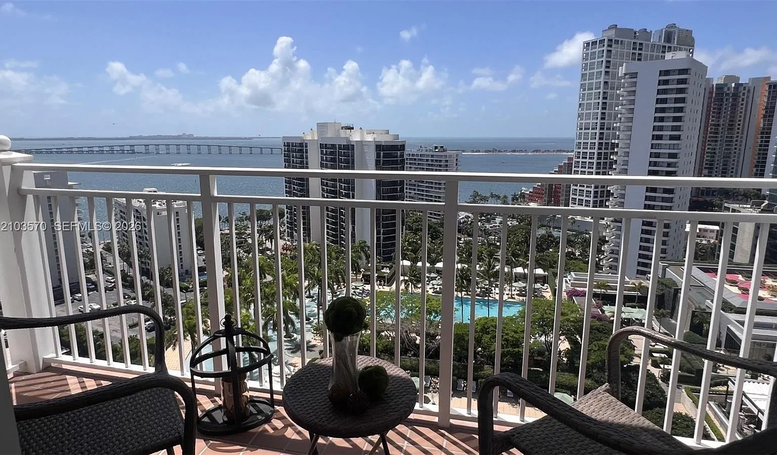 Fortune House Condo — Photo 1