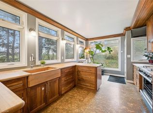 500 Watson Pkwy S, Guelph, ON N1L0N9