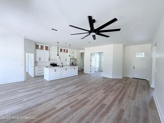 5th image of 13969 Glendale Rd